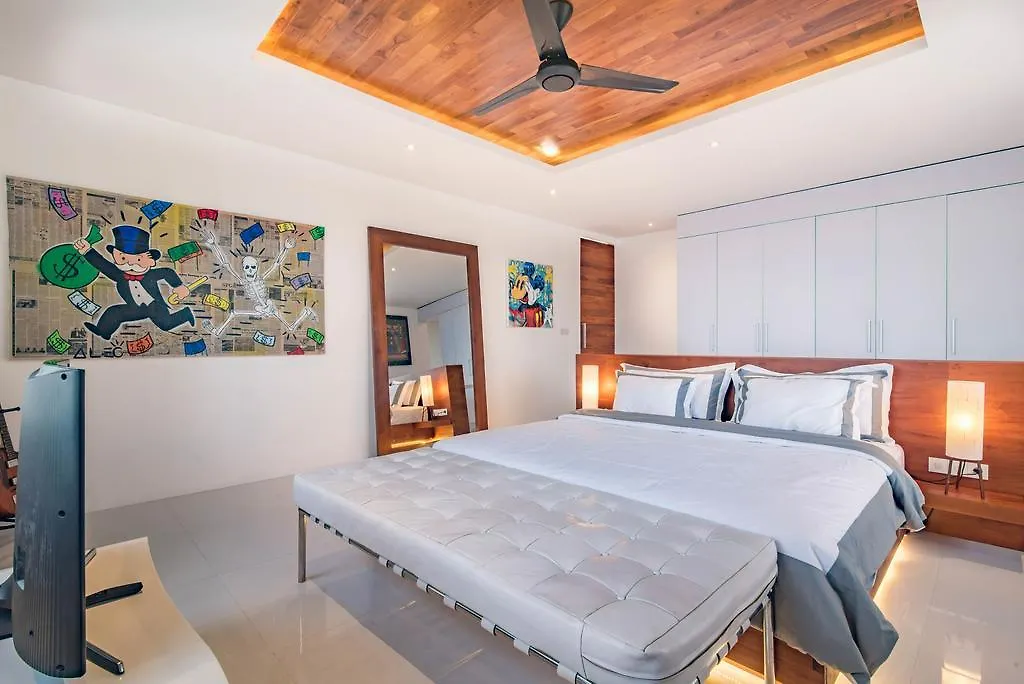 Villa Kamag Seminyak  סמיניאק